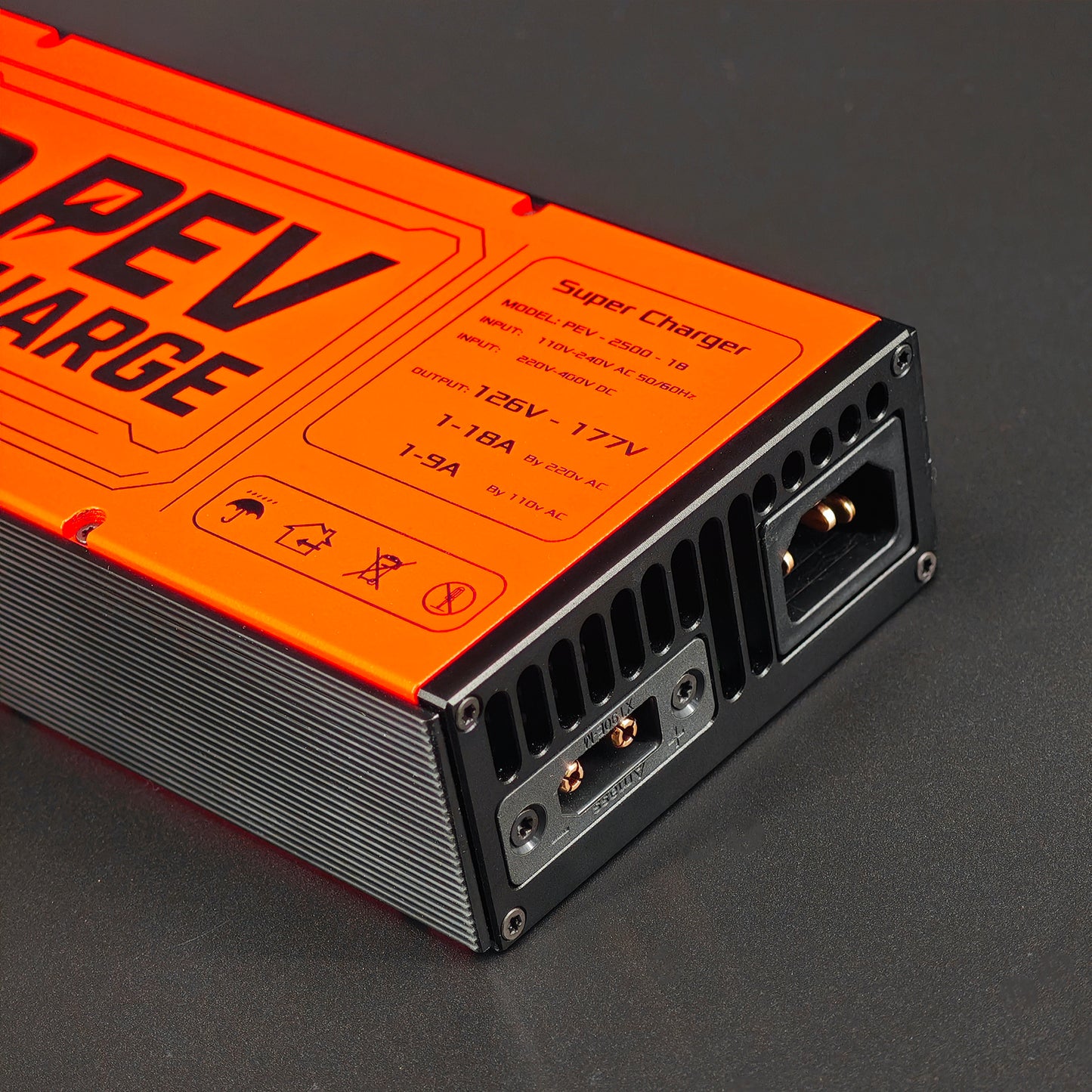 PEVcharge 2500 (126v-177v / 1A-18A) fast charger